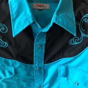 Western shirt by Ely Diamond.